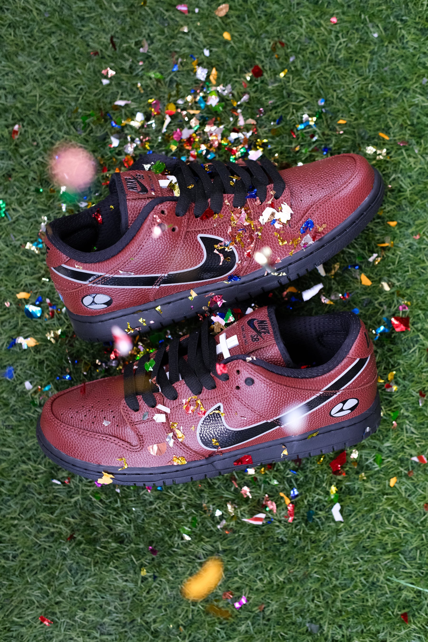 Nike SB x Limosine "Football" Dunk Low Release info