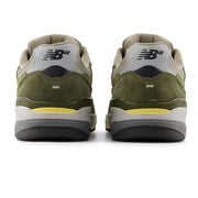 New Balance Numeric Reynolds 933 - Olive Heel