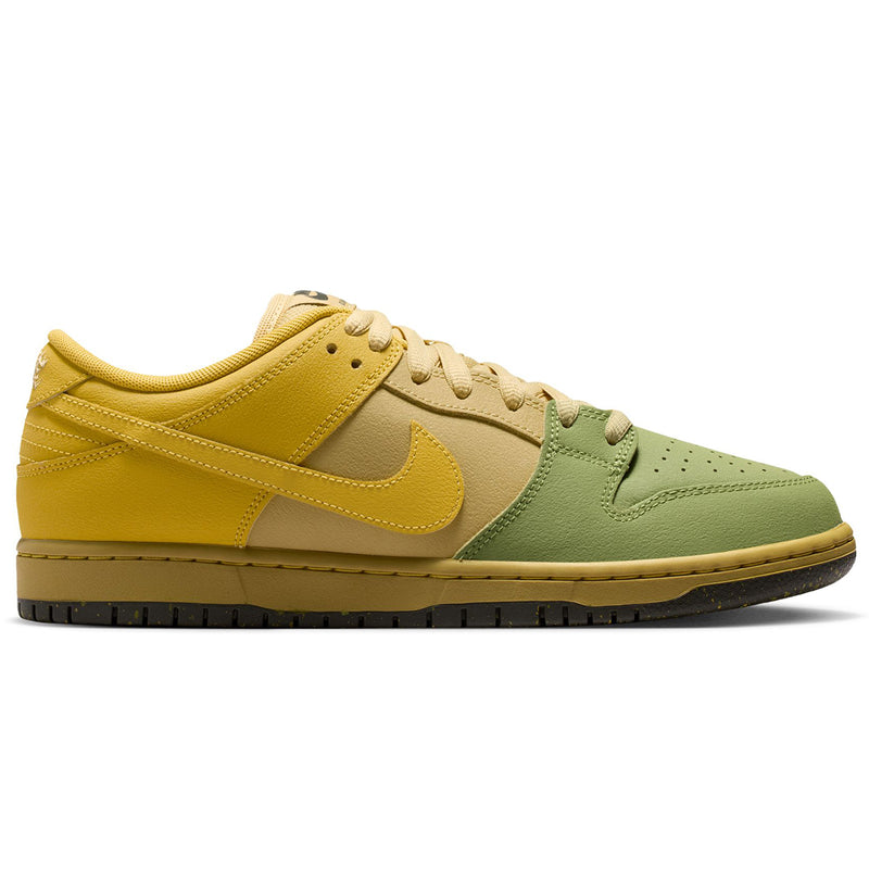 Nike SB Dunk Low - "Chills" Saffron Quartz | Underground Skate Shop