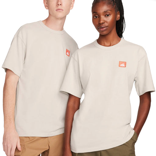 Nike SB Embroidered Skate T-Shirt - Sand FJ11567-072 | Underground Skate Shop